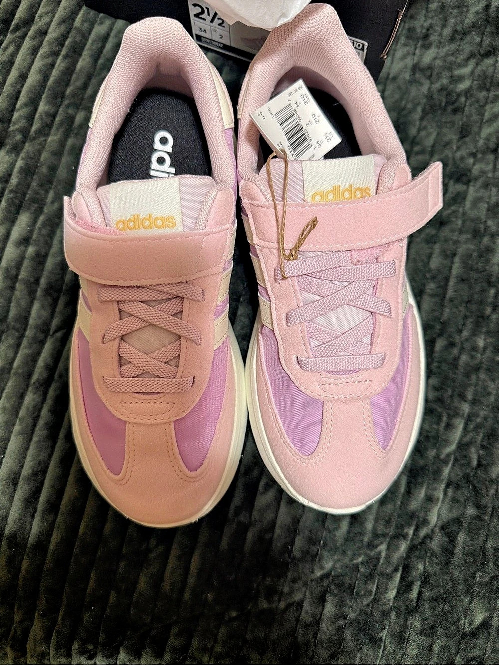 adidas Run 70s 2.0 EL C Girls Sneakers Pink & Purple US 2.5 NWT